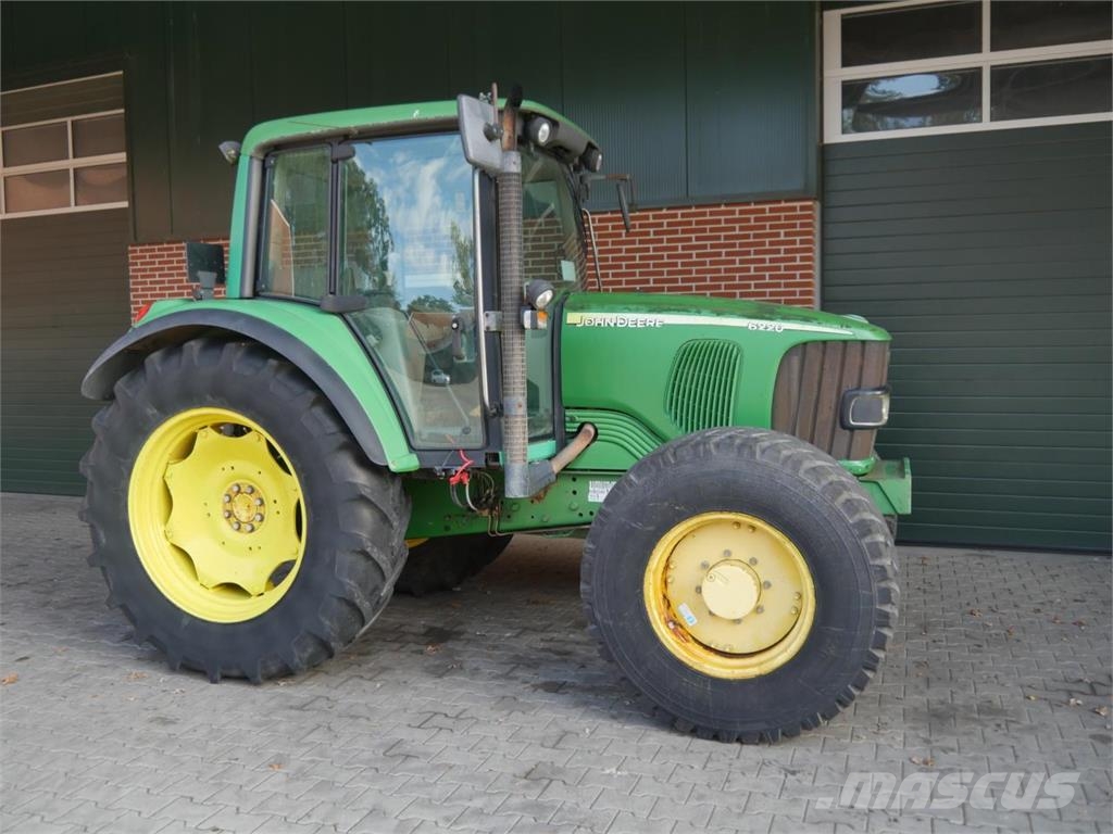 John Deere 6220 Premium PQ Traktorji