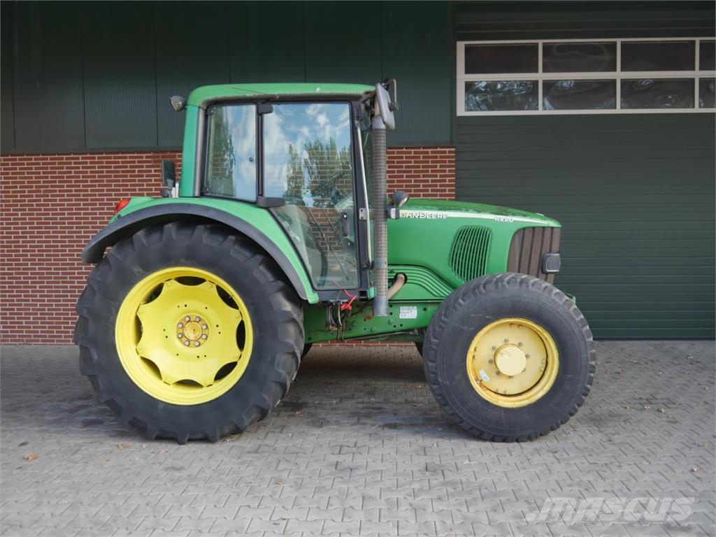John Deere 6220 Premium PQ Traktorji