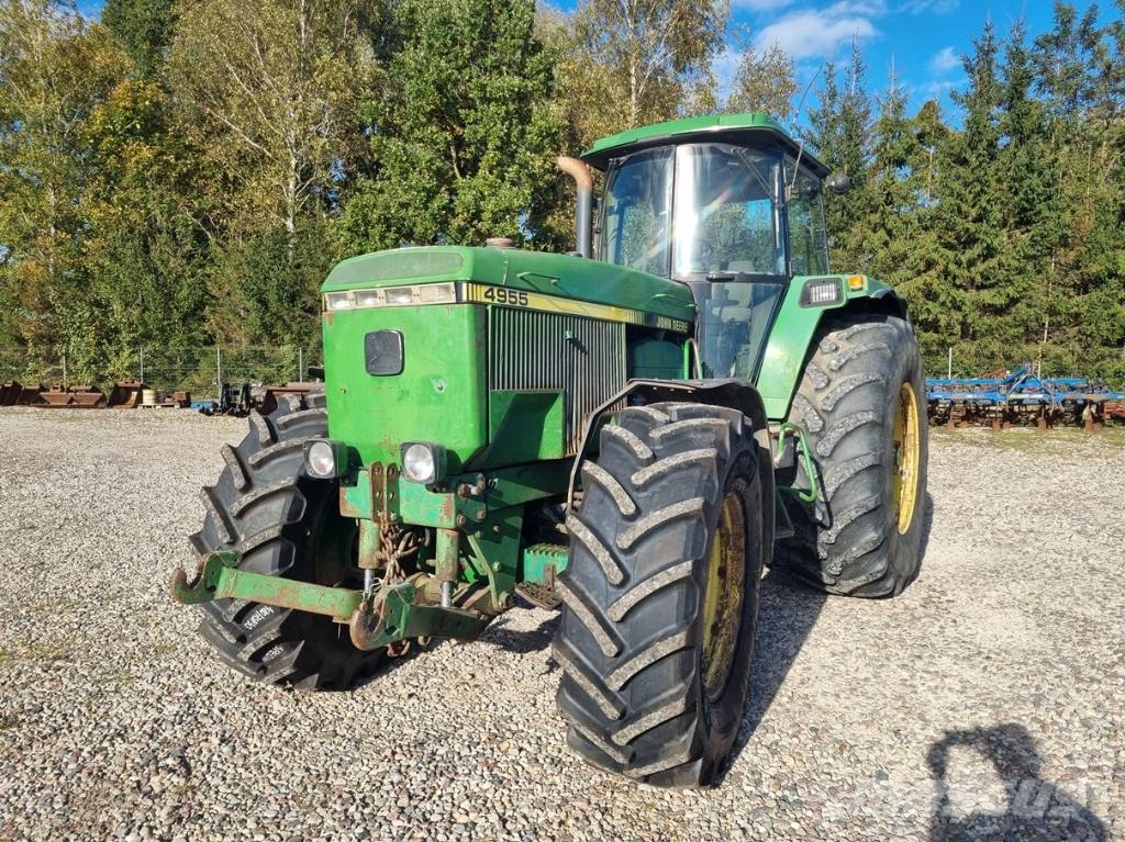 John Deere 4955 Traktoriai