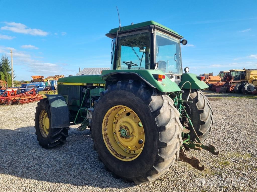 John Deere 4955 Traktoriai
