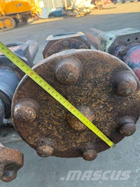 Hausherr Hydraulic supports for drilling rigs Accesorios y repuestos para equipo de perforación