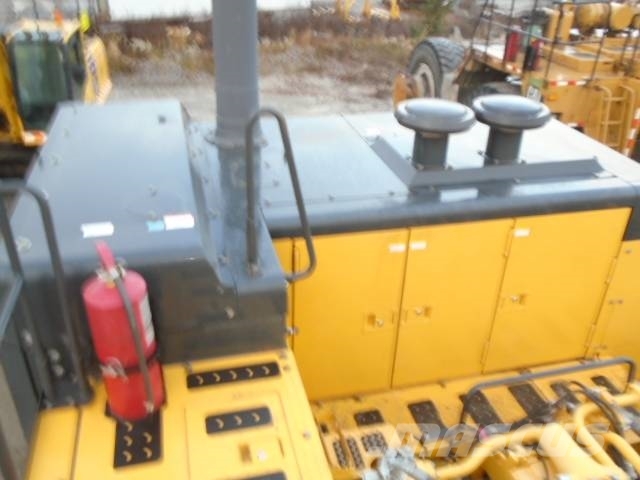 Komatsu PC1250LC-8 Vikšriniai ekskavatoriai