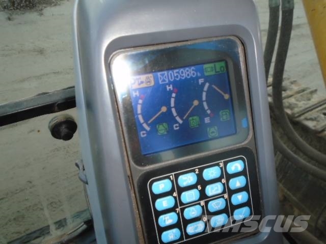 Komatsu PC1250LC-8 Vikšriniai ekskavatoriai