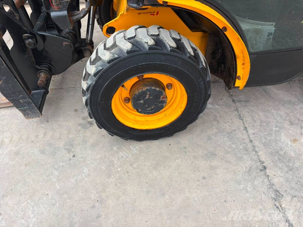 JCB 520-40 Telescopic handlers