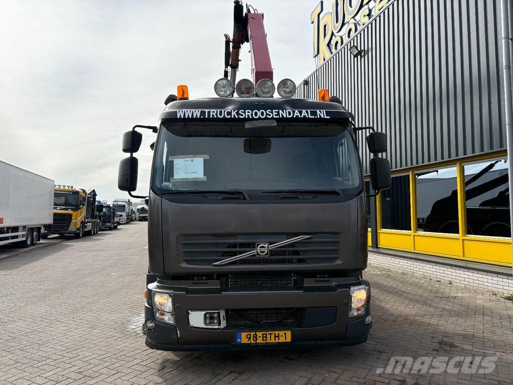 Volvo FE 330 + HMF 1680 + 6X2 + CONTAINER SYSTEM رافعات صالحة لكل أنواع الطرق