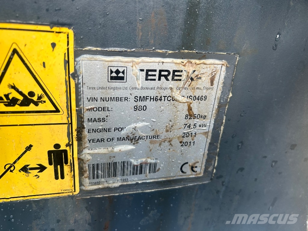 Terex 980 Elite لوادر ذات جرافات عكسية