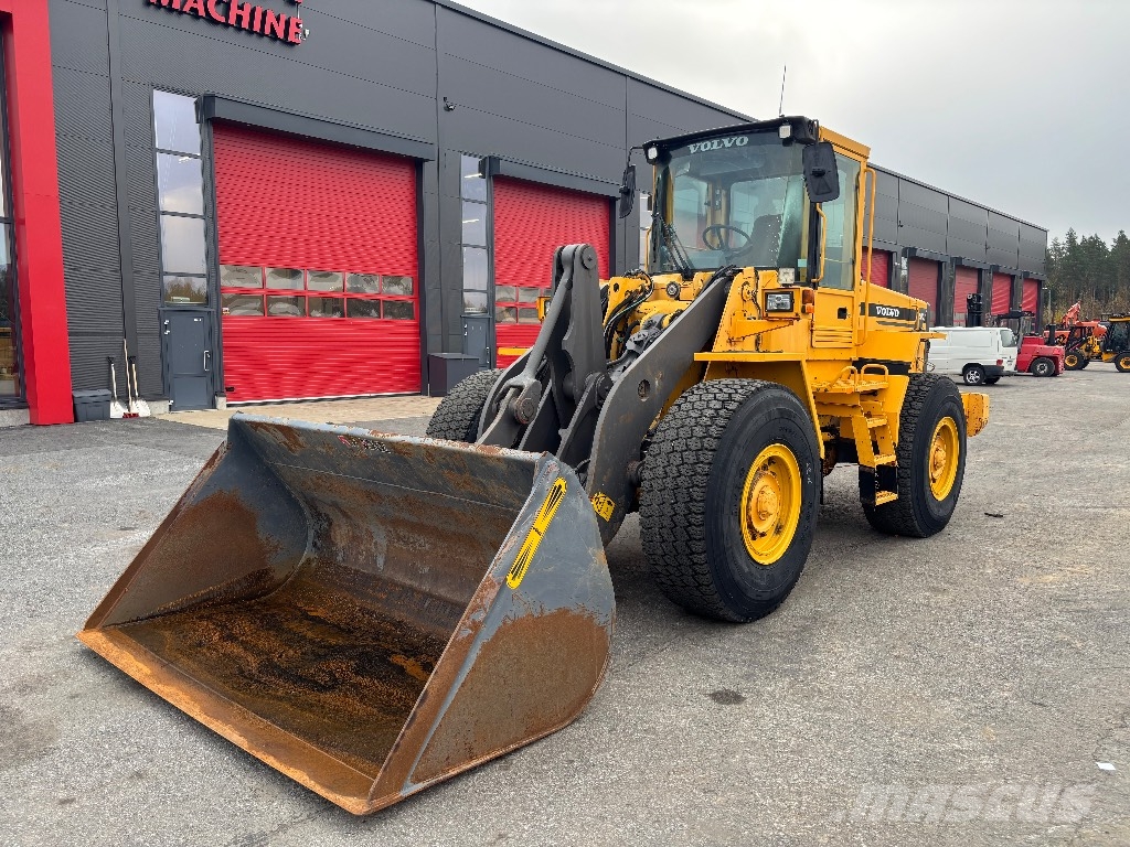 Volvo L 90 C / Kauha, Lisähyd, Rasvari, Vipuohjaus Pyöräkuormaajat