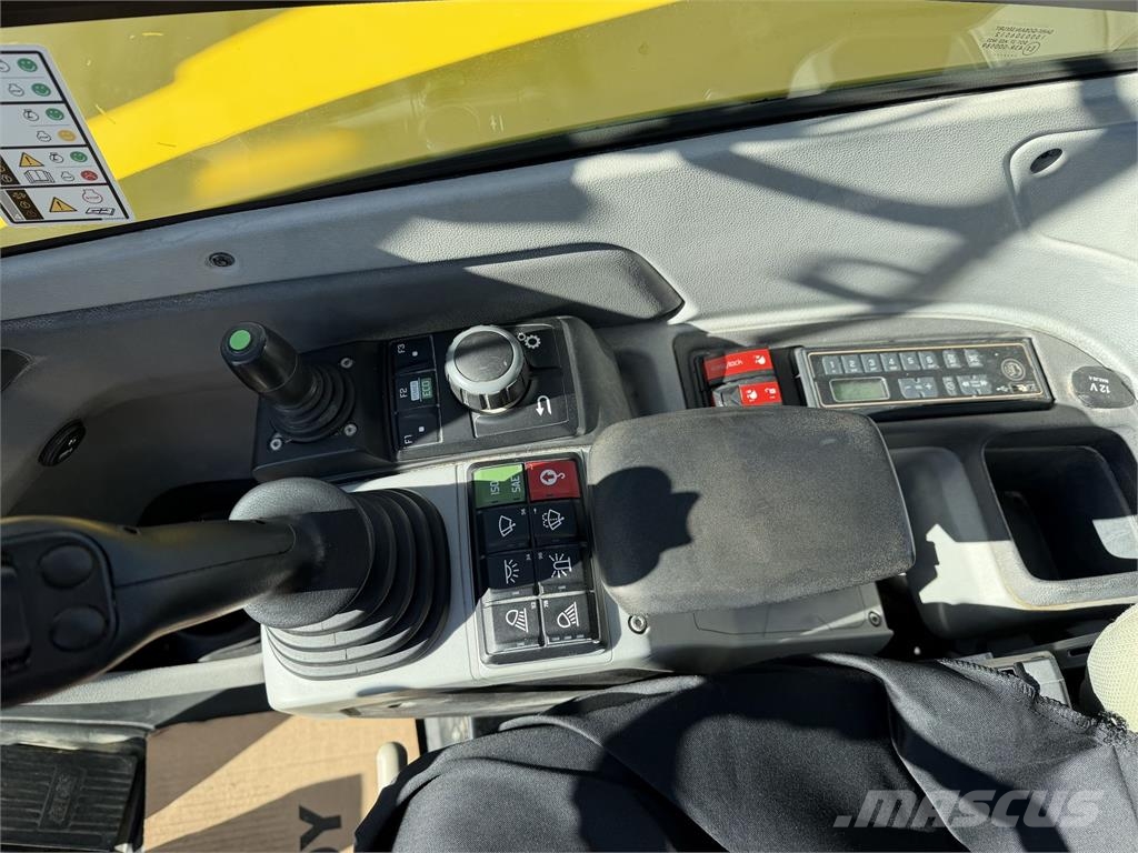 Wacker Neuson EW65 Gravemaskiner på hjul