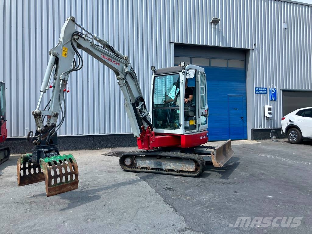 Takeuchi TB138FR Minigraafmachines < 7t