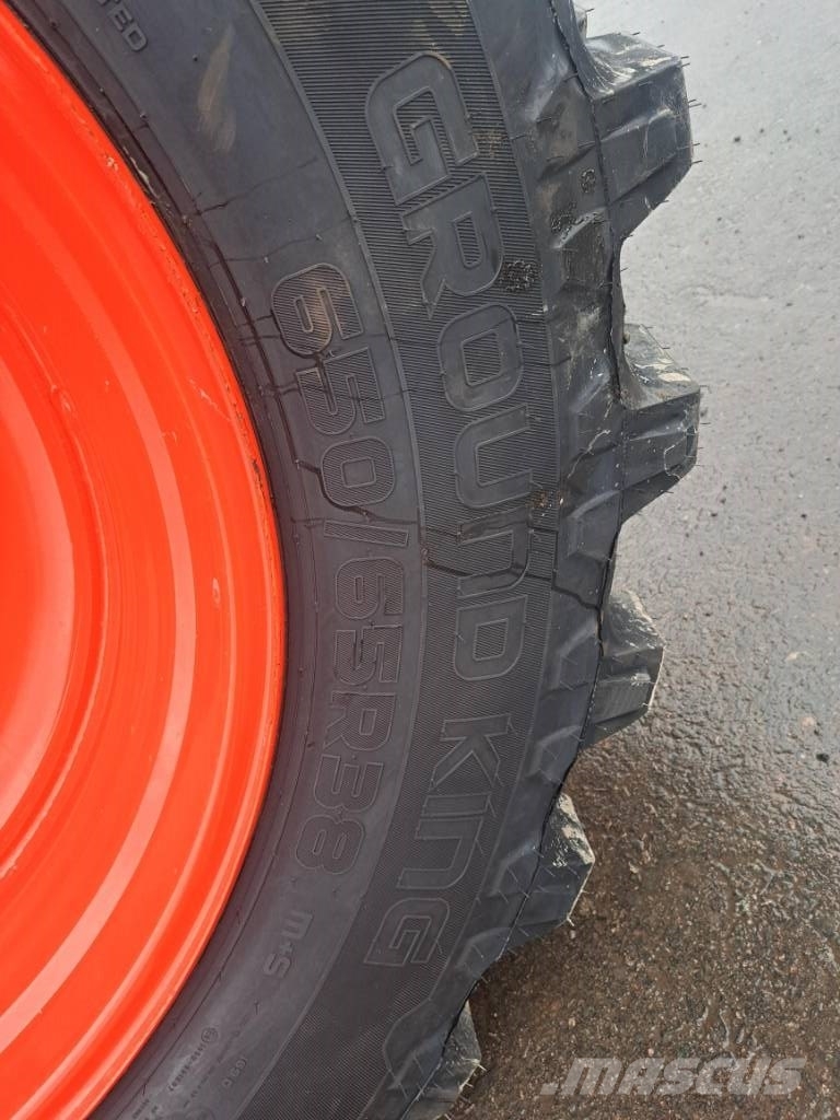 Kubota M 7173 Premium KVT Traktory