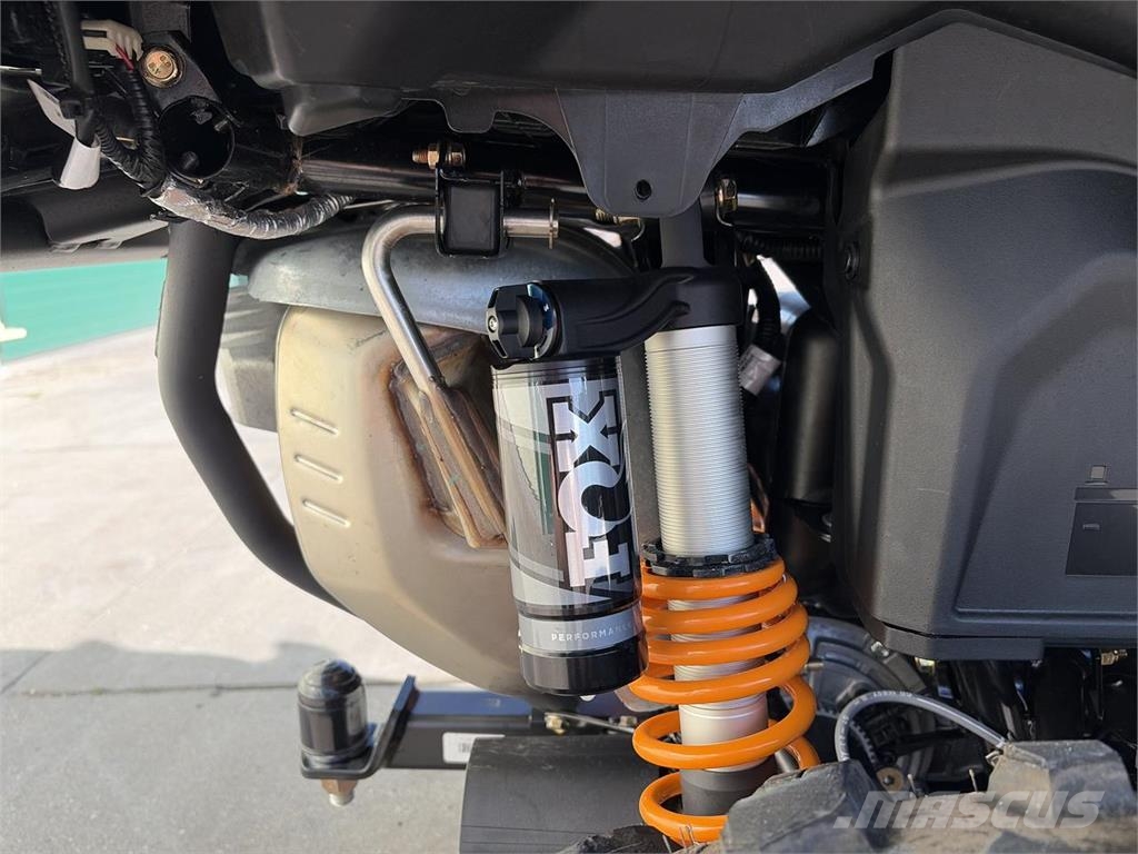 Can-am Outlander 1000R MAX XTP معدات العناية بالأرض - غير ذلك