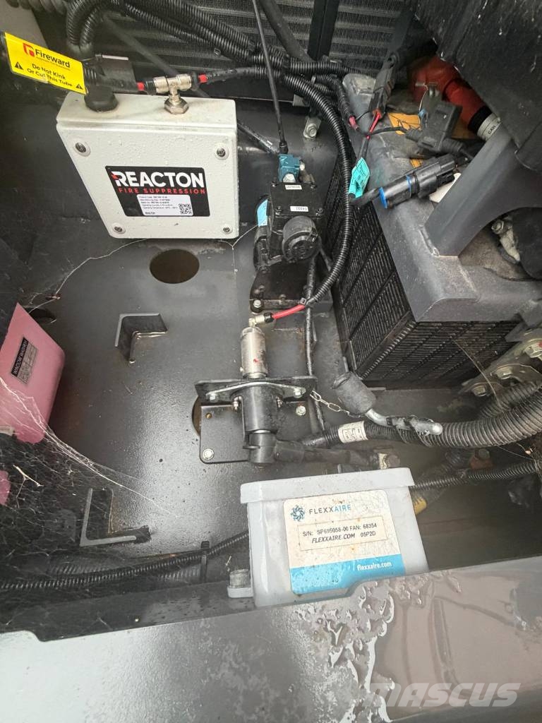 Develon DX 140 LC-7 K Excavadoras de cadenas