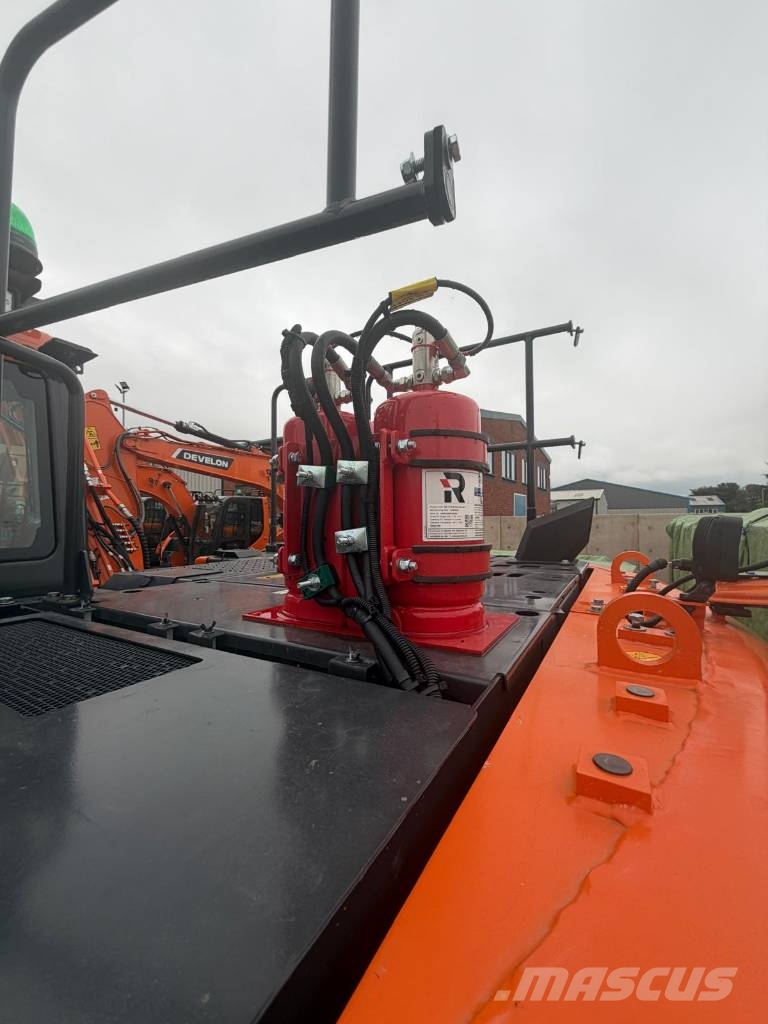Develon DX 140 LC-7 K Excavadoras de cadenas
