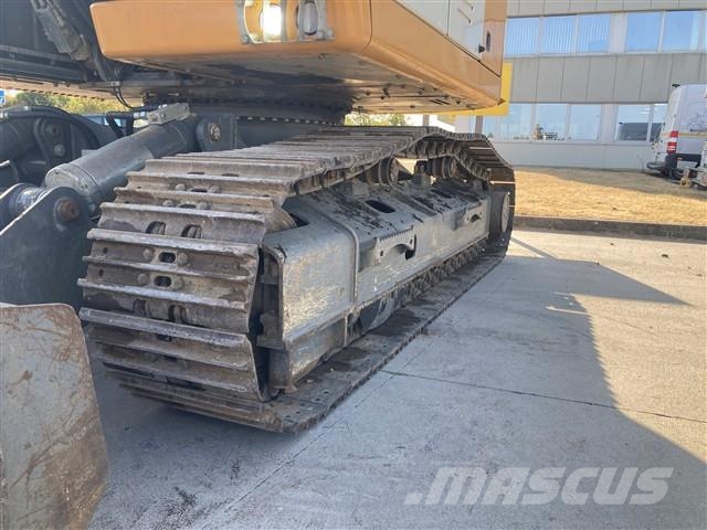 Liebherr R 914 Compact Litronic حفارات زحافة