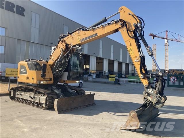 Liebherr R 914 Compact Litronic حفارات زحافة