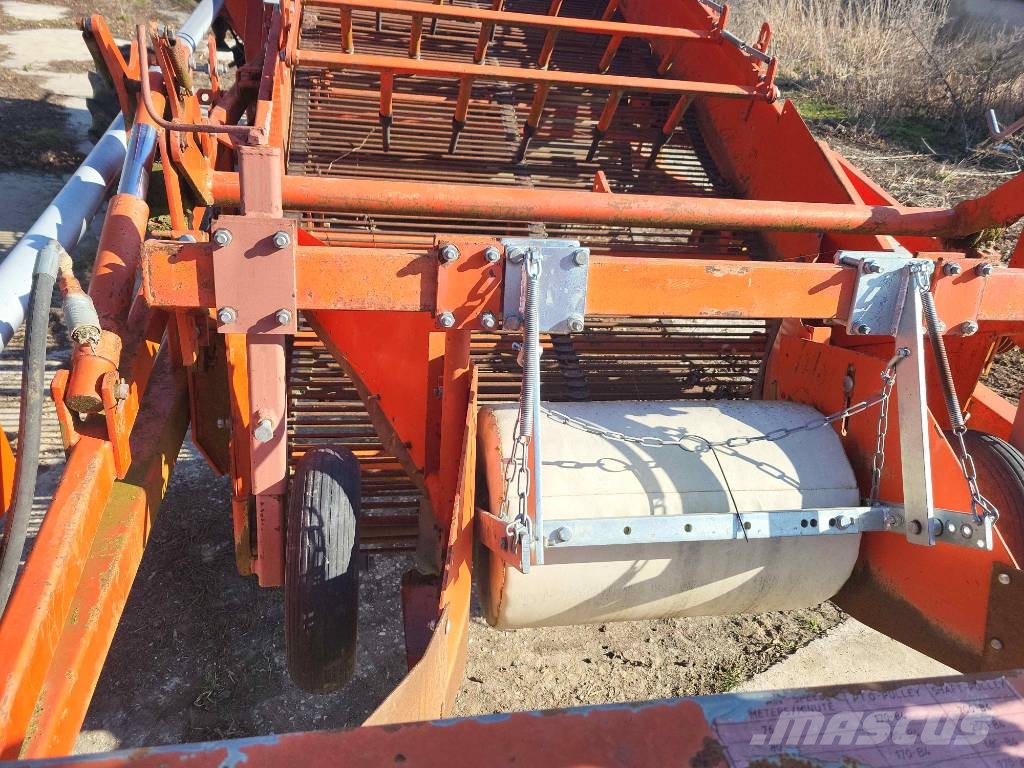 Amac F2 Cosechadoras de papa
