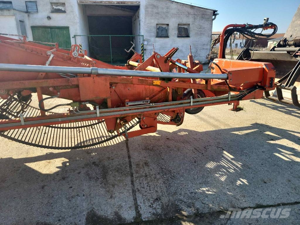 Amac F2 Cosechadoras de papa