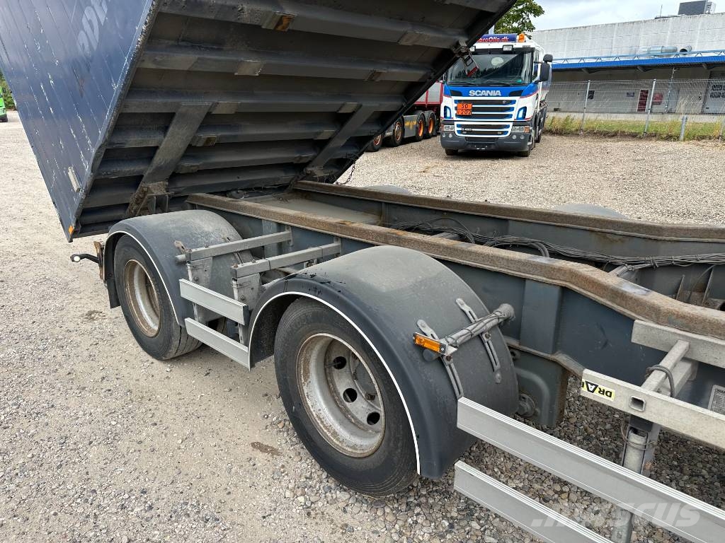 KLC 4 axle volume tipper (59 m3) مقطورات قلابة