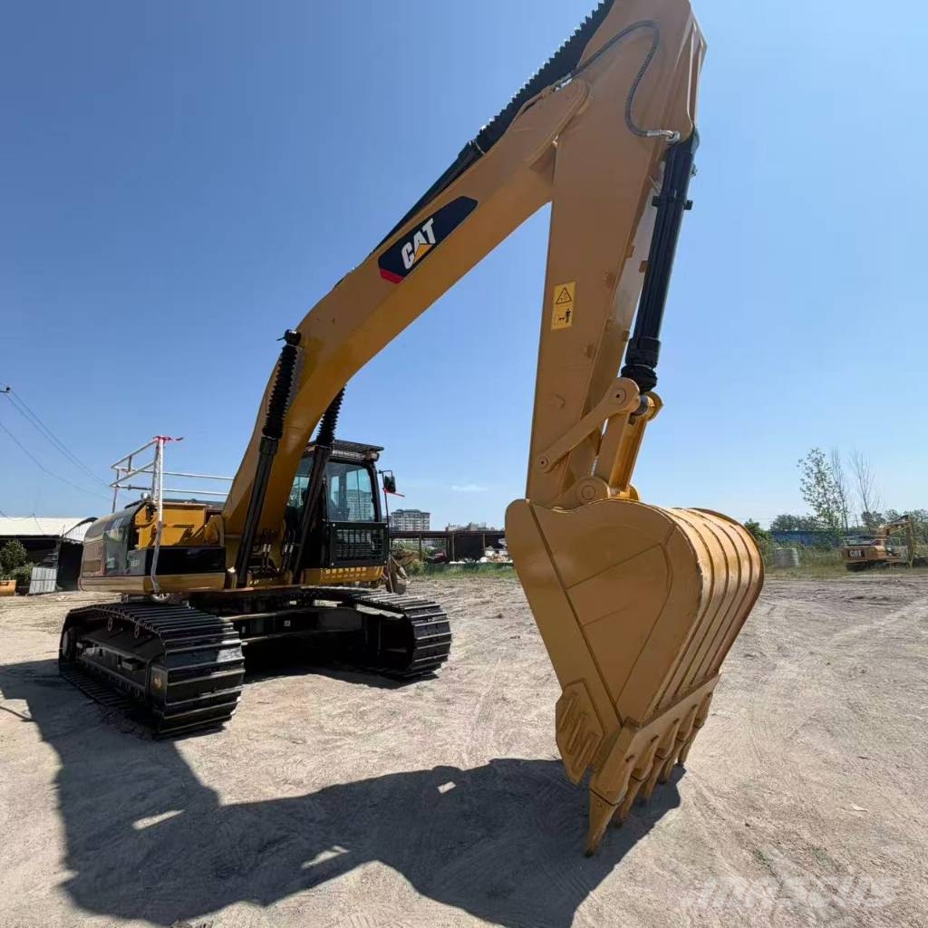 CAT CAT330DL Midi ekskavatörler 7 - 12 t