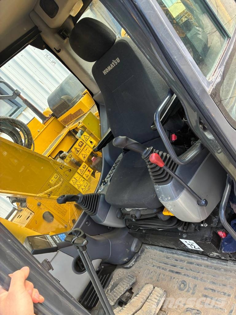 Komatsu PC 138 US-11 Rupsgraafmachines