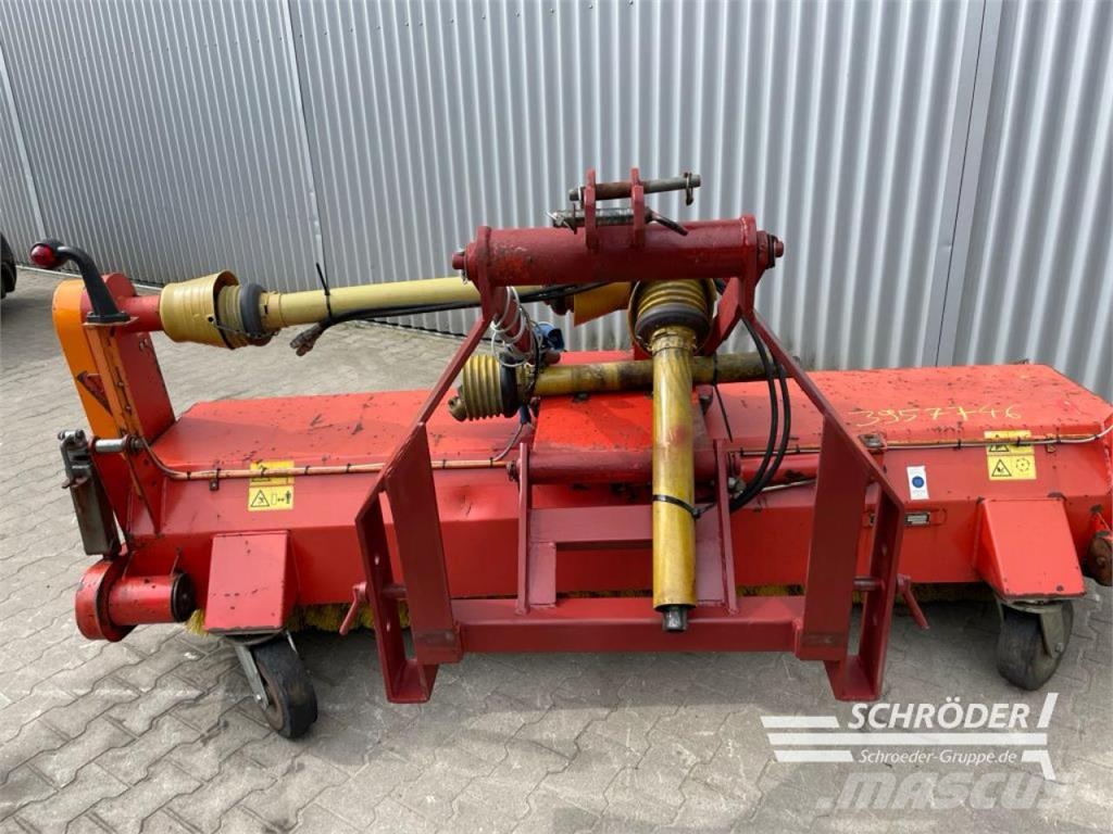 Dücker FKM 2400 Balayeuse / Autolaveuse