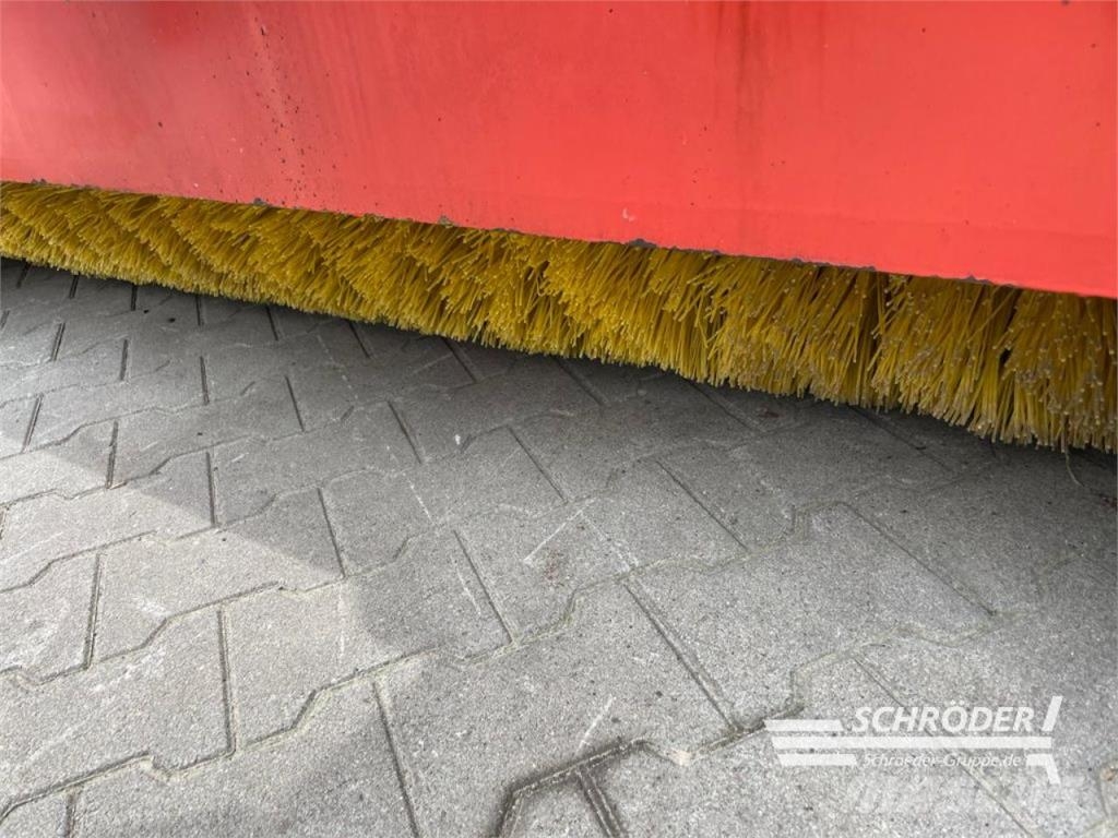 Dücker FKM 2400 Balayeuse / Autolaveuse