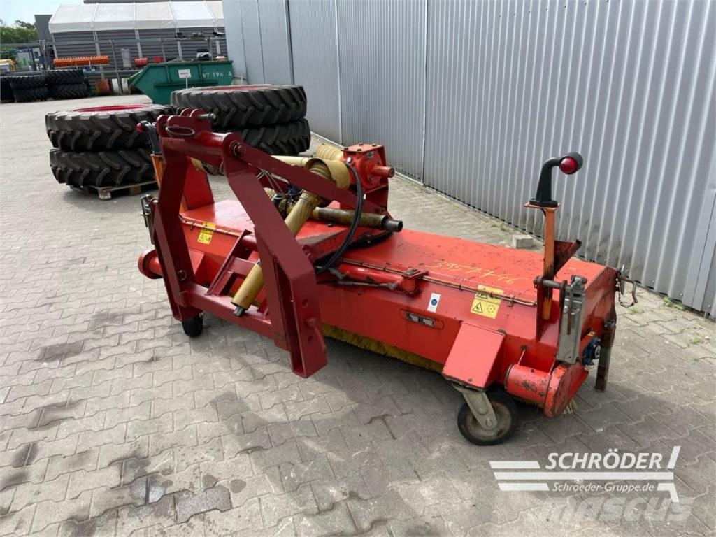 Dücker FKM 2400 Balayeuse / Autolaveuse