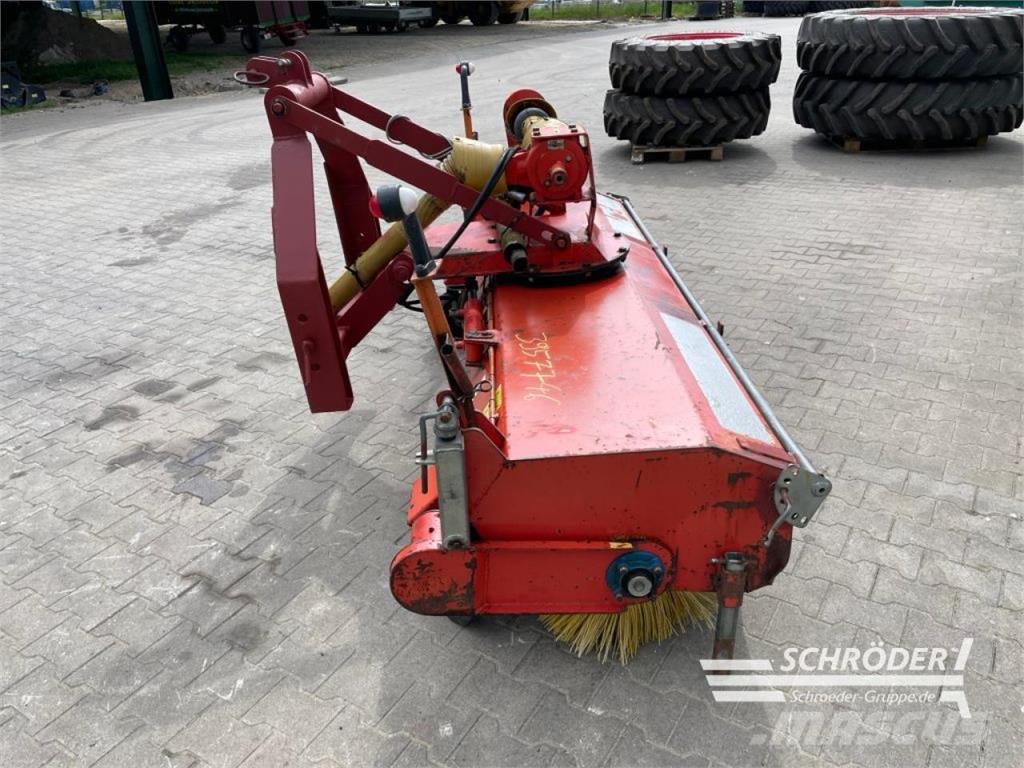 Dücker FKM 2400 Balayeuse / Autolaveuse