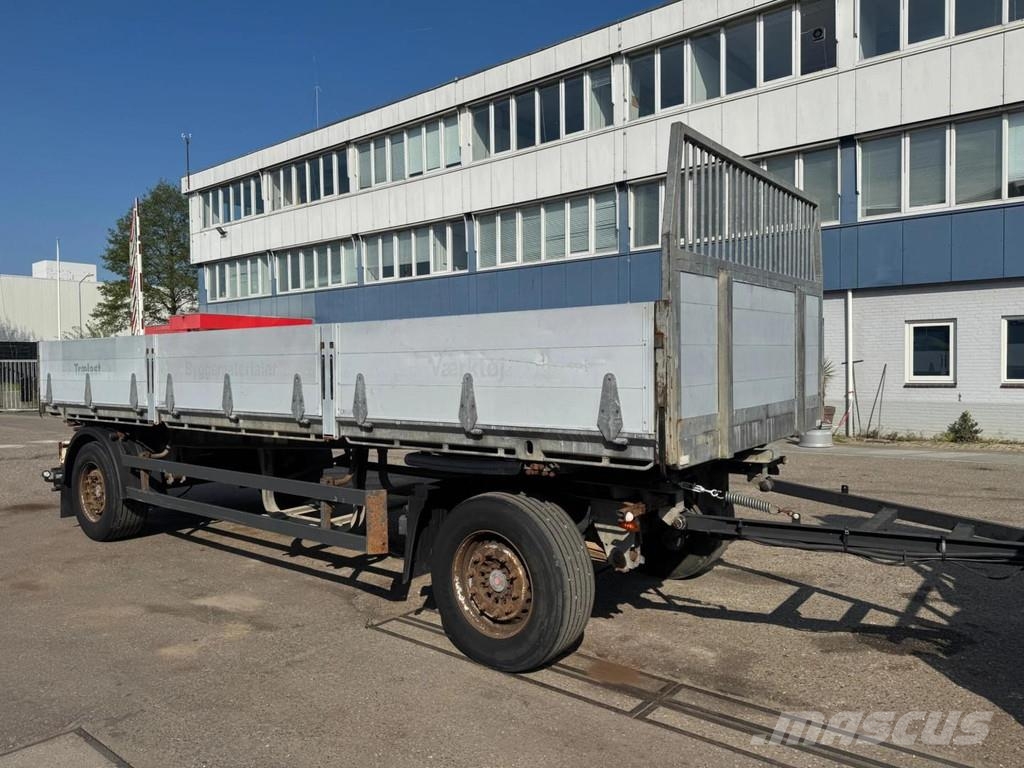 Schmitz Cargobull UOPLYST 2 AXLE - SAF - TRAILER مقطوروات مسطحة/مفصلية الجوانب