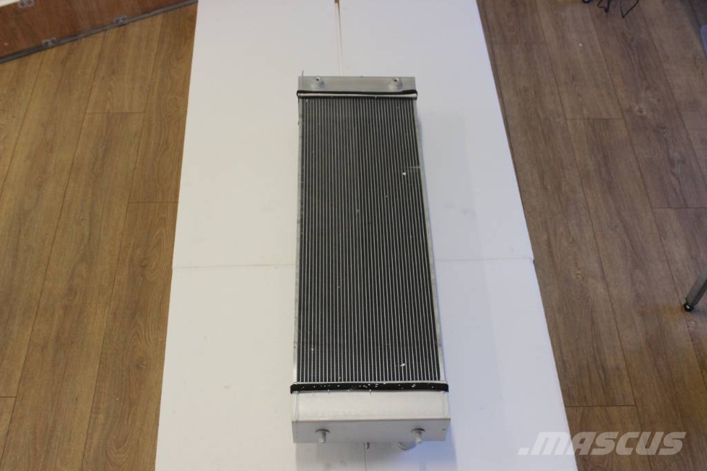 Komatsu Water Radiator 20Y-03-41651 Radiatoriai