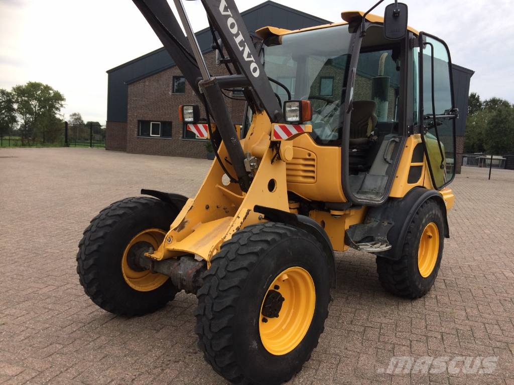 Volvo L 25 F Wielladers