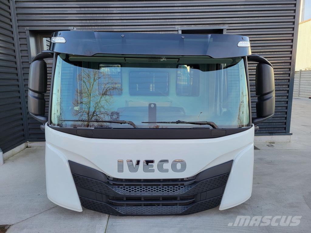 Iveco STRALIS S-WAY T-WAY X-WAY EURO 6 2019 -> Kabiny a interiér