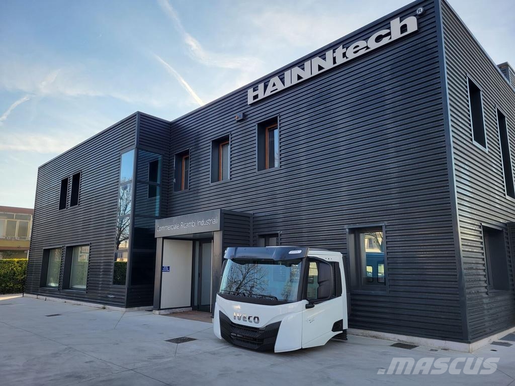 Iveco STRALIS S-WAY T-WAY X-WAY EURO 6 2019 -> Kabiny a interiér