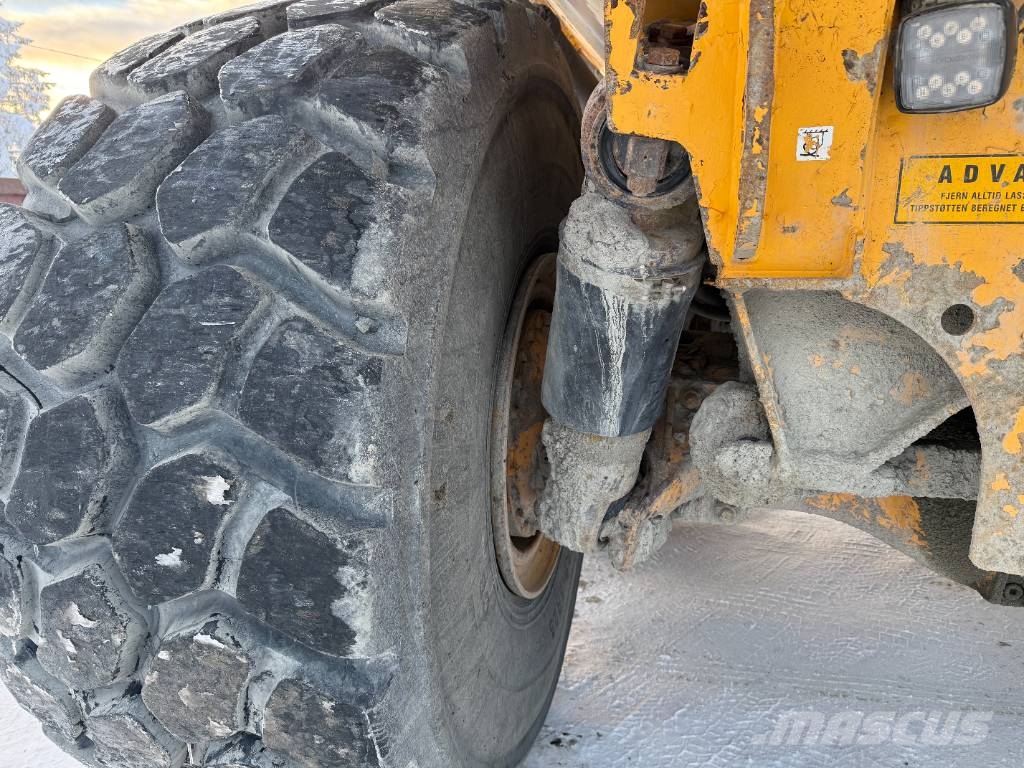 Volvo A 40 GFS + ALAPERÄLAUTA + LAVALÄMPÖPUTKI + KOROKKE ساحبات مفصلية