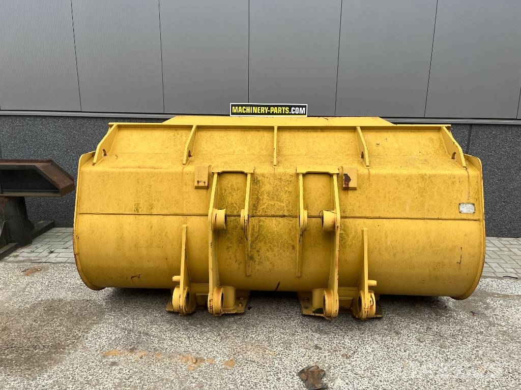 CAT 973c / 973 c bucket Buckets