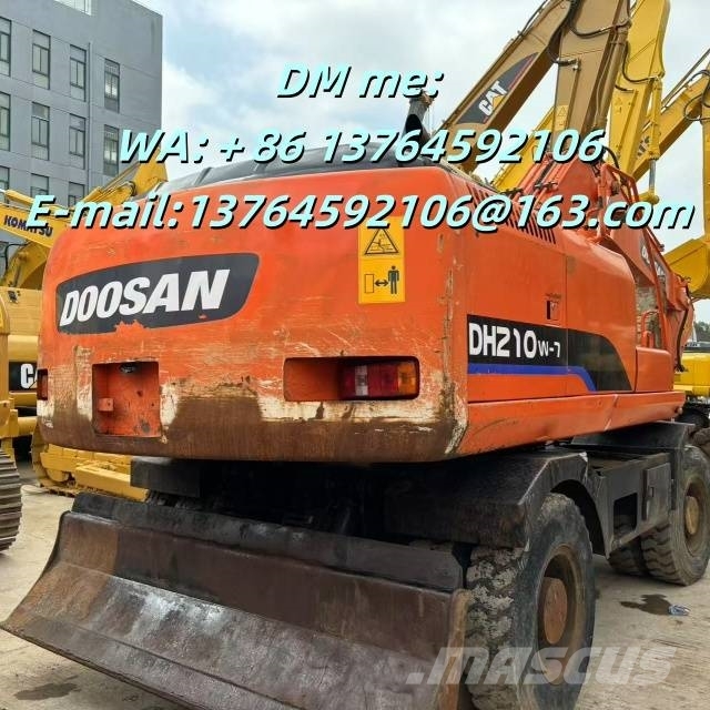 Doosan DH 210 W-7 Escavatori gommati