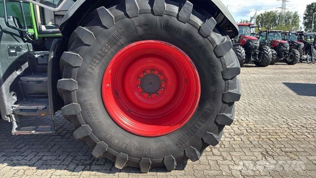 Fendt 933 Vario Gen6 Tractors