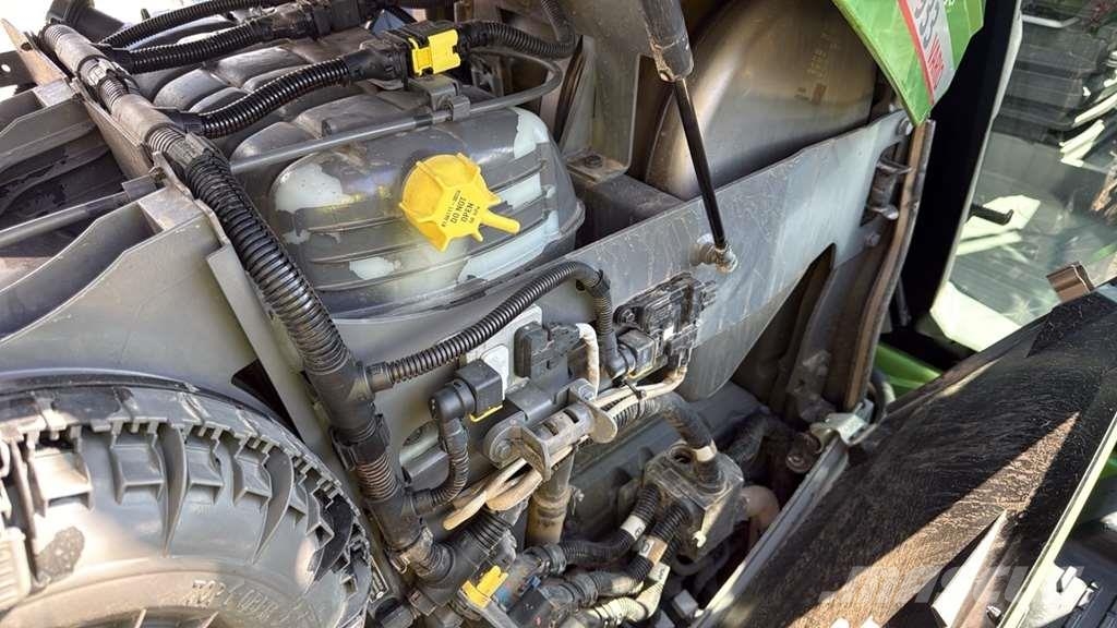 Fendt 933 Vario Gen6 Tractors