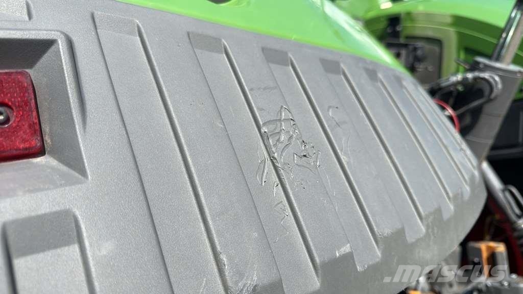 Fendt 933 Vario Gen6 Tractors