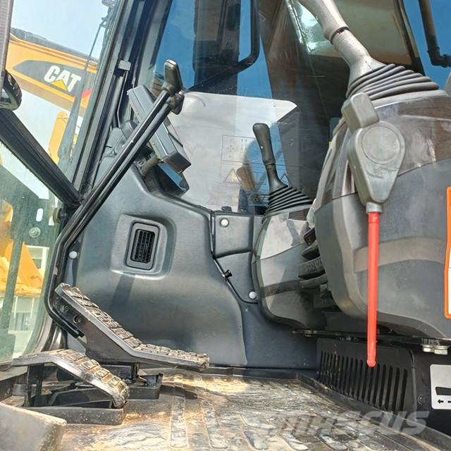 Sany 365H Bageri guseničari