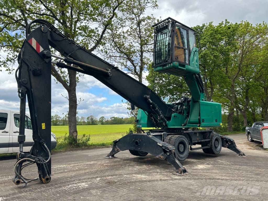 CAT MH 3024 廢棄物/工業用操作車