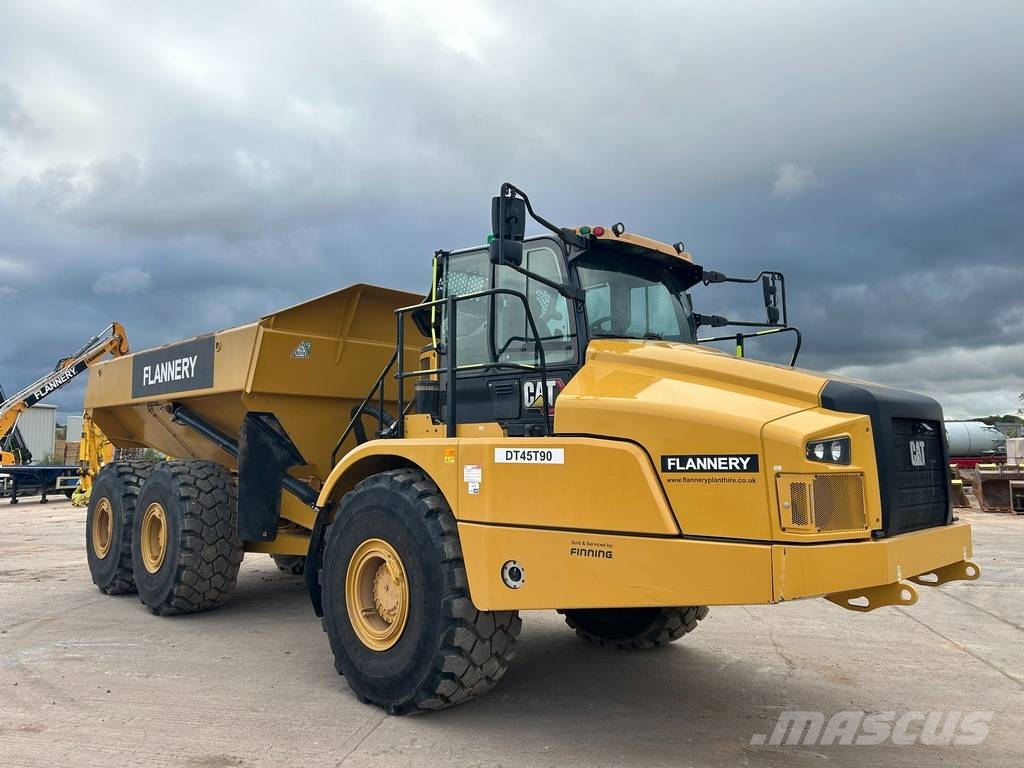 CAT 745 Dumpers articolati