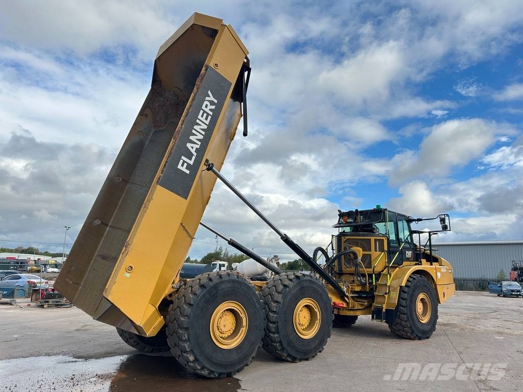 CAT 745 Dumpers articolati