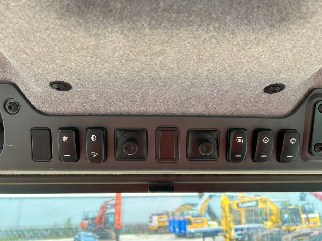 CAT 745 Dumpers articolati
