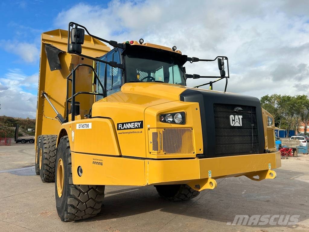 CAT 745 Dumpers articolati