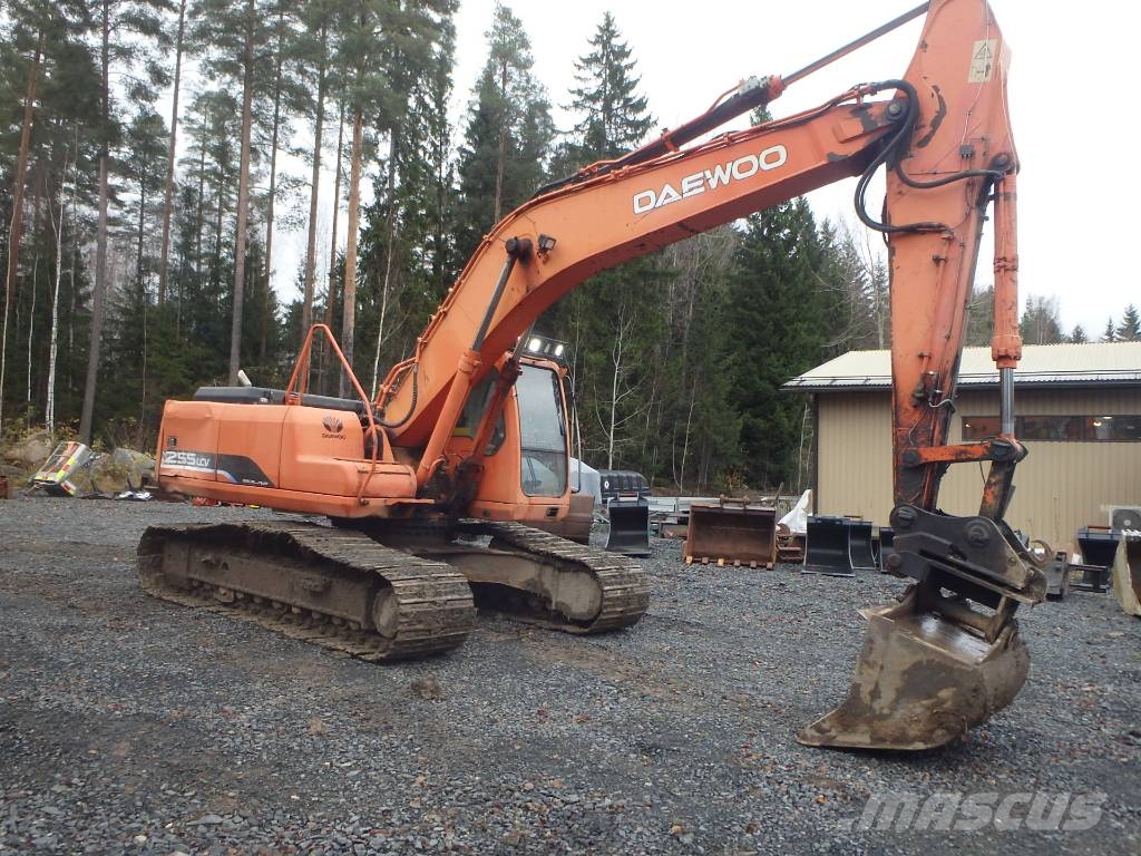 Daewoo Solar 255 LC V Гусеничные экскаваторы