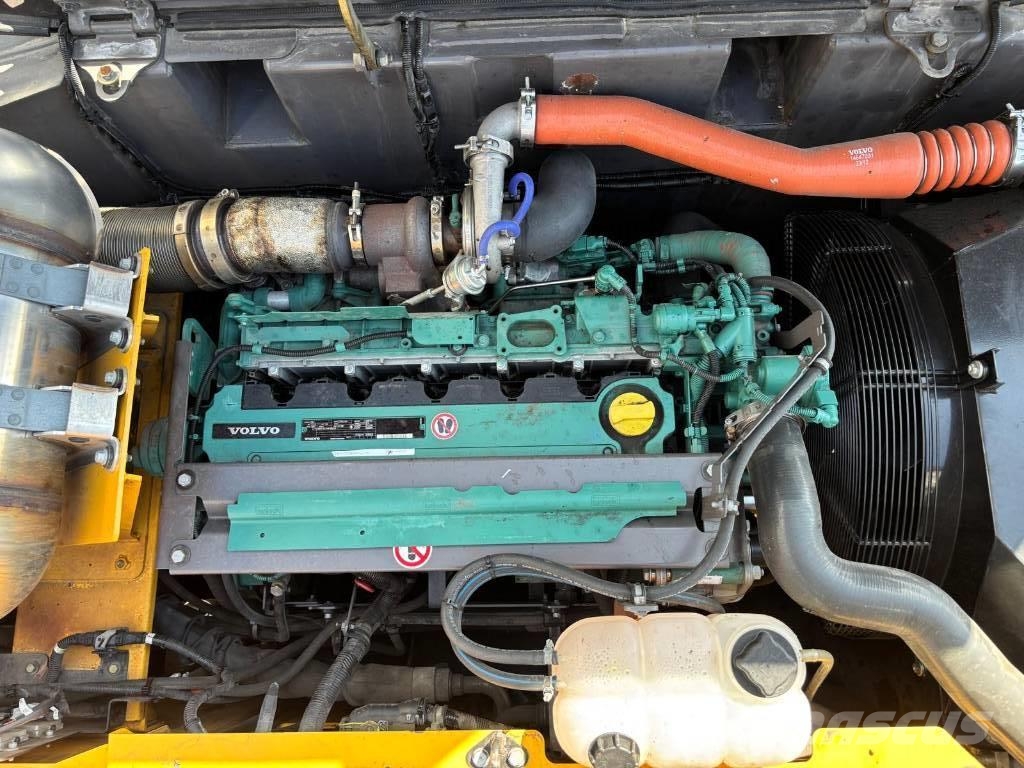 Volvo EW 160 E مناولات المخلفات / مناولات صناعية