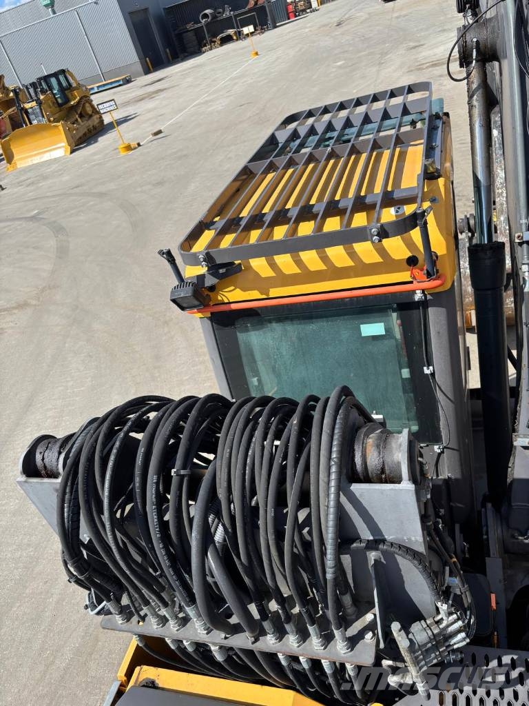 Volvo EW 160 E مناولات المخلفات / مناولات صناعية