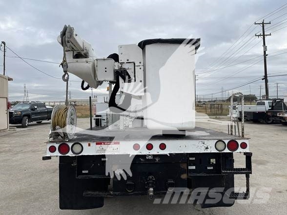 VERSALIFT VO40MHI-01 LKW-Arbeitsbühnen