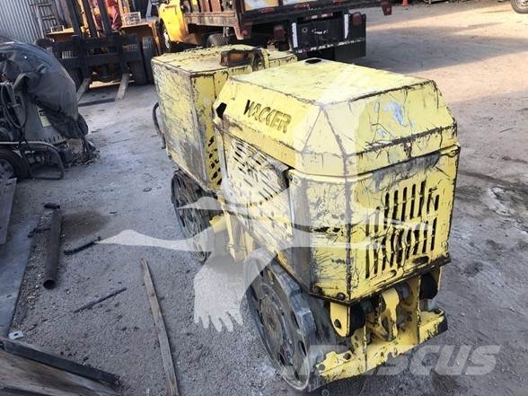 Wacker Neuson RT560 Towed vibratory rollers